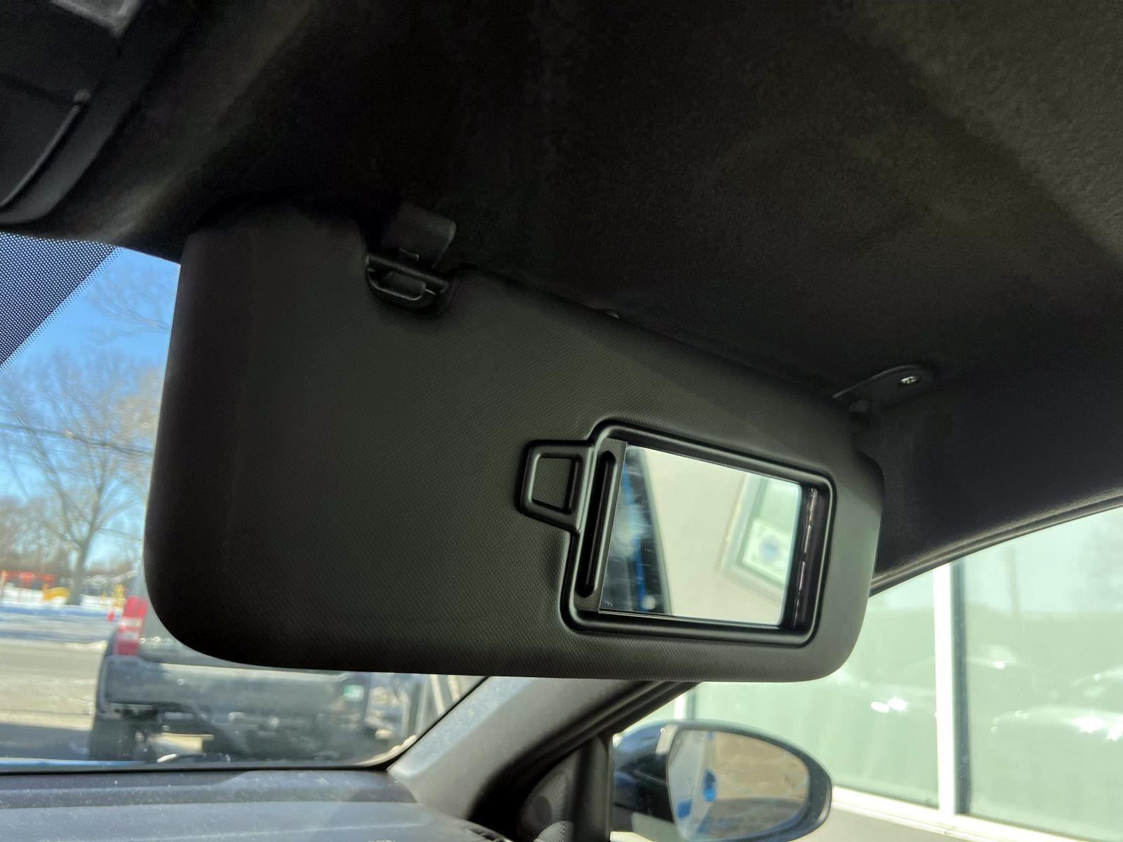 2023 Kia Forte GT-Line Image 21 of 34