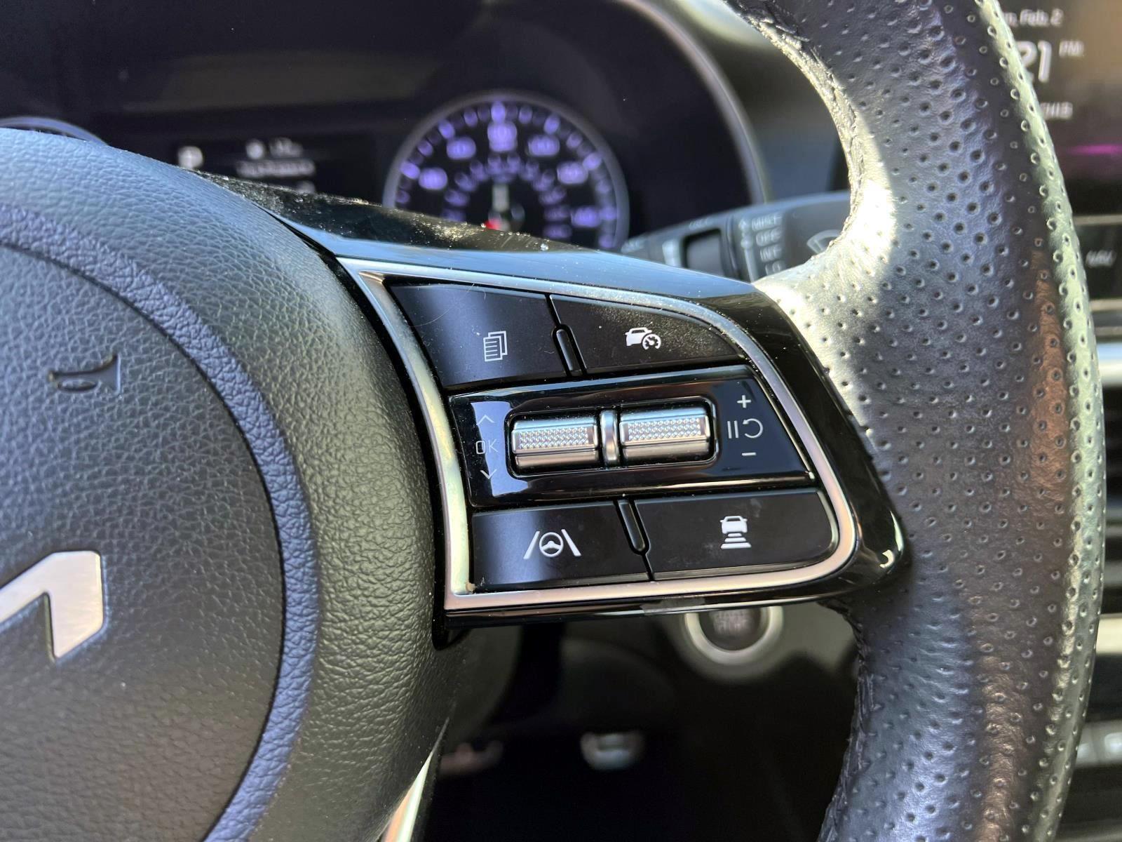 2023 Kia Forte GT-Line Image 15 of 34