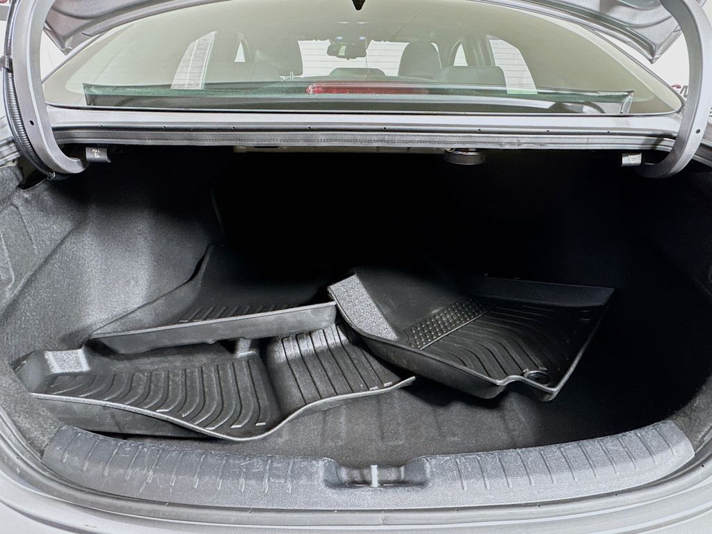 2023 Kia Forte GT-Line Image 11 of 33