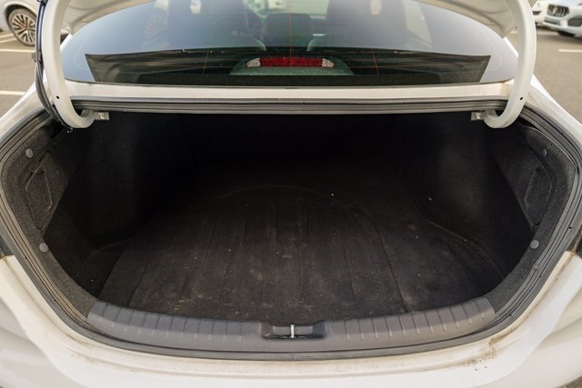 Vehicle image 14 of 57