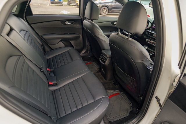 Vehicle image 19 of 57