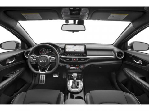 Vehicle image 11 of 19