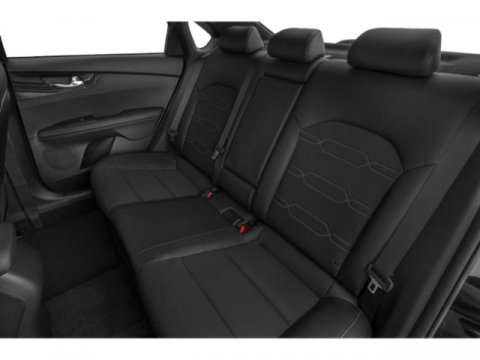 Vehicle image 16 of 19
