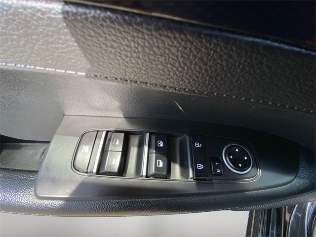 Vehicle image 35 of 35
