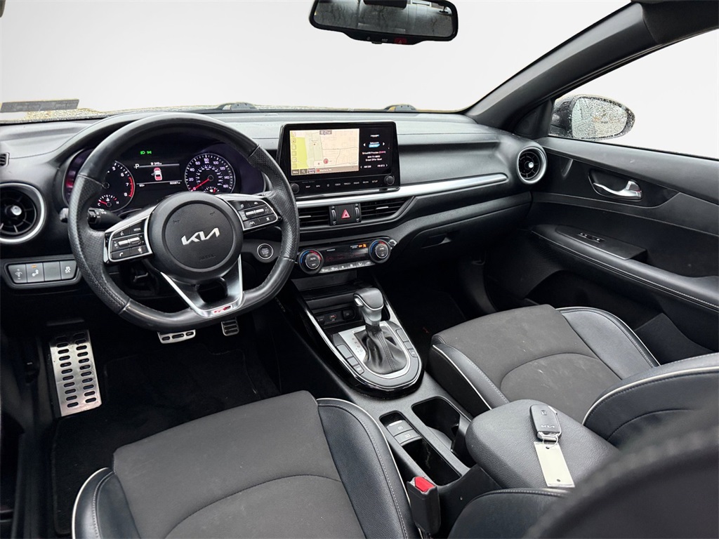 2023 Kia Forte GT-Line Image 14 of 32