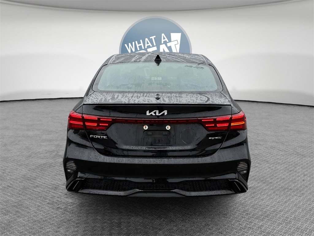 2023 Kia Forte GT-Line Image 6 of 32