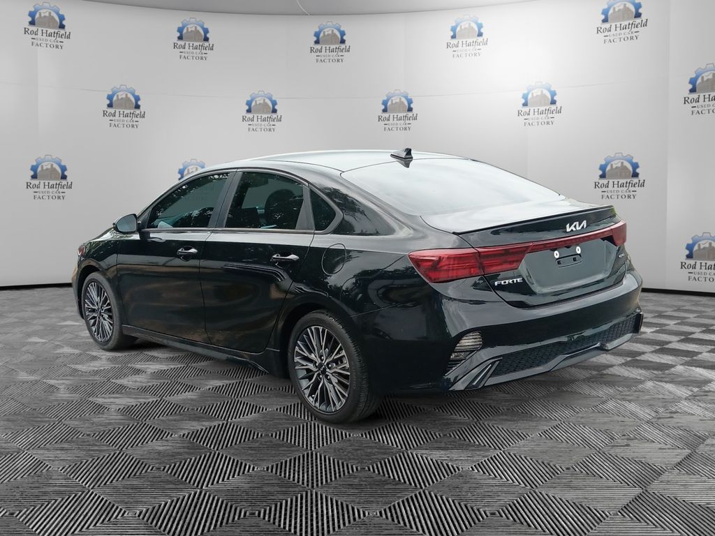 2023 Kia Forte GT-Line Image 4 of 7