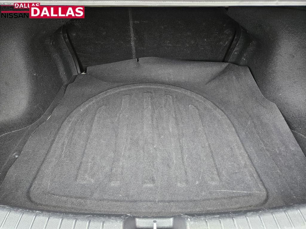 Vehicle image 33 of 33