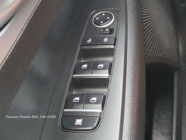 2023 Kia Forte LXS Image 25 of 26