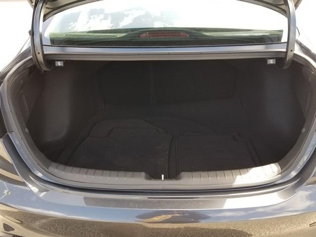 Vehicle image 16 of 27