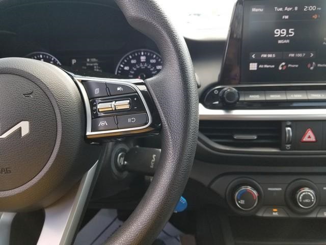 Vehicle image 26 of 27