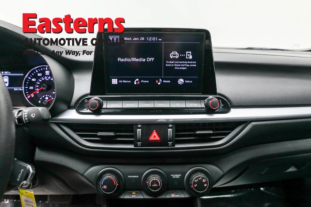 2023 Kia Forte LXS Image 52 of 63