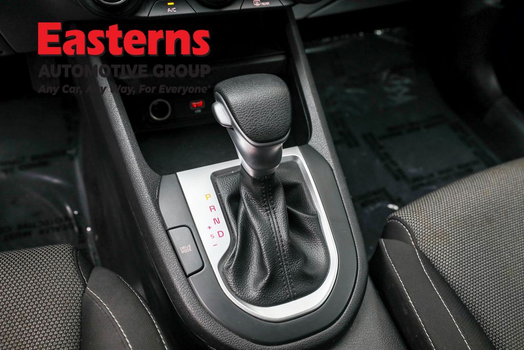 2023 Kia Forte LXS Image 53 of 63