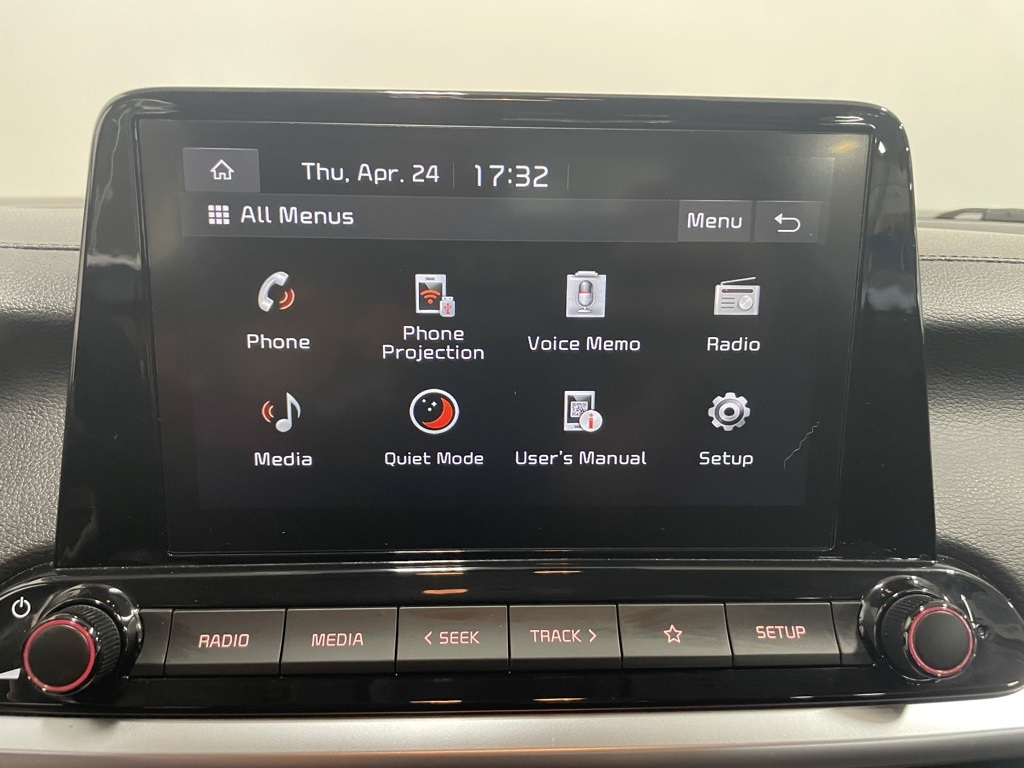 Vehicle image 15 of 31