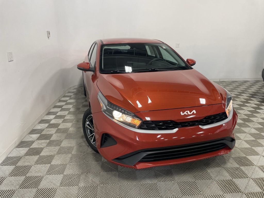 Vehicle image 6 of 31