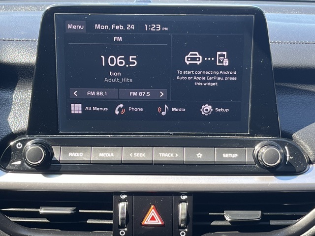 Vehicle image 23 of 30