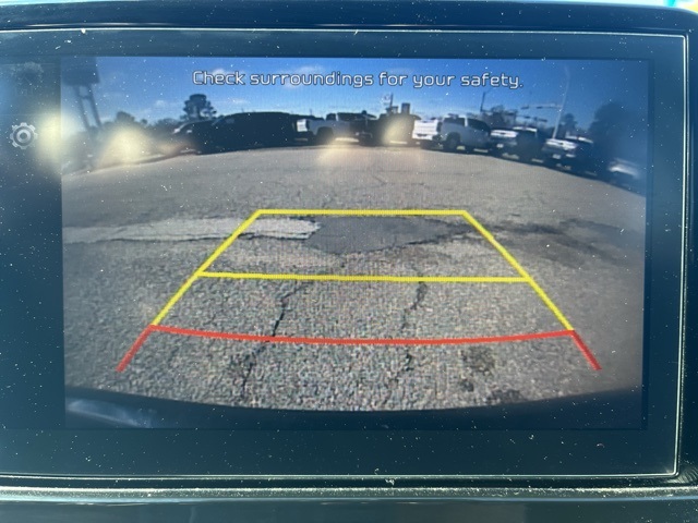 Vehicle image 25 of 30