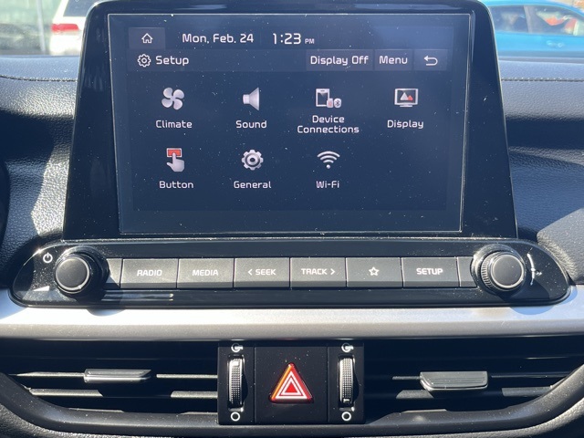 Vehicle image 24 of 30