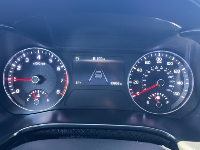 Vehicle image 19 of 30