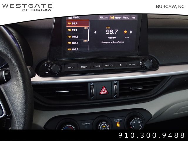 Vehicle image 25 of 31