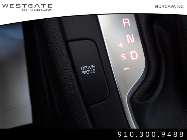 Vehicle image 29 of 31