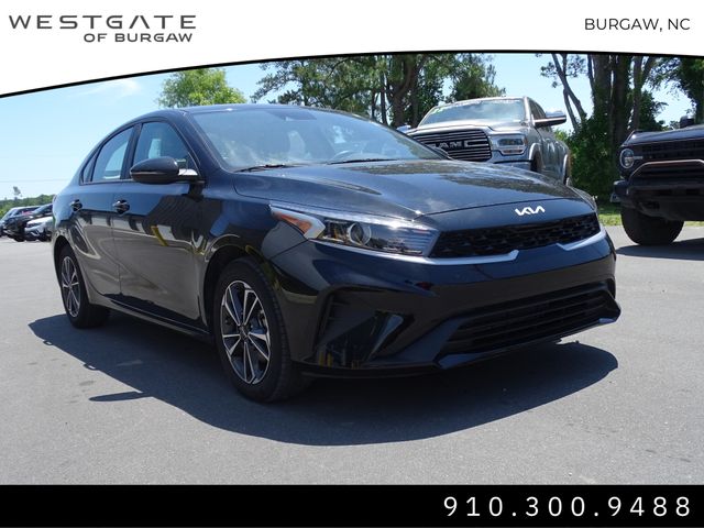 Vehicle image 4 of 31