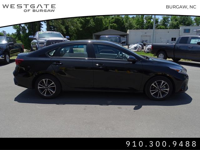 Vehicle image 7 of 31