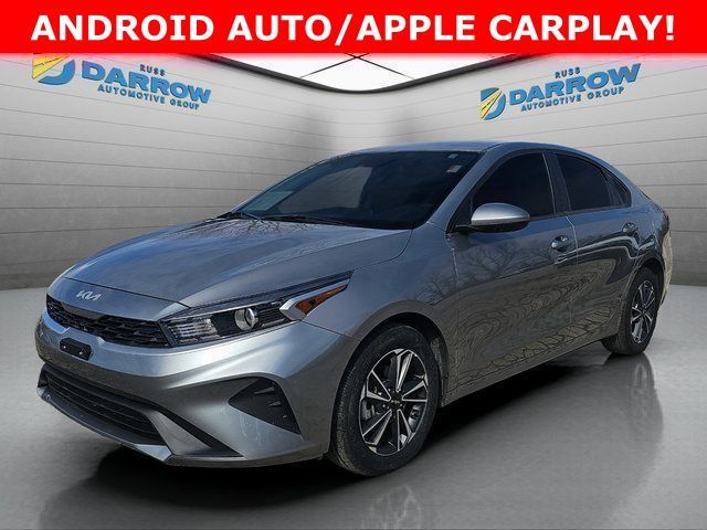 2023 Kia Forte LXS Image 1 of 22