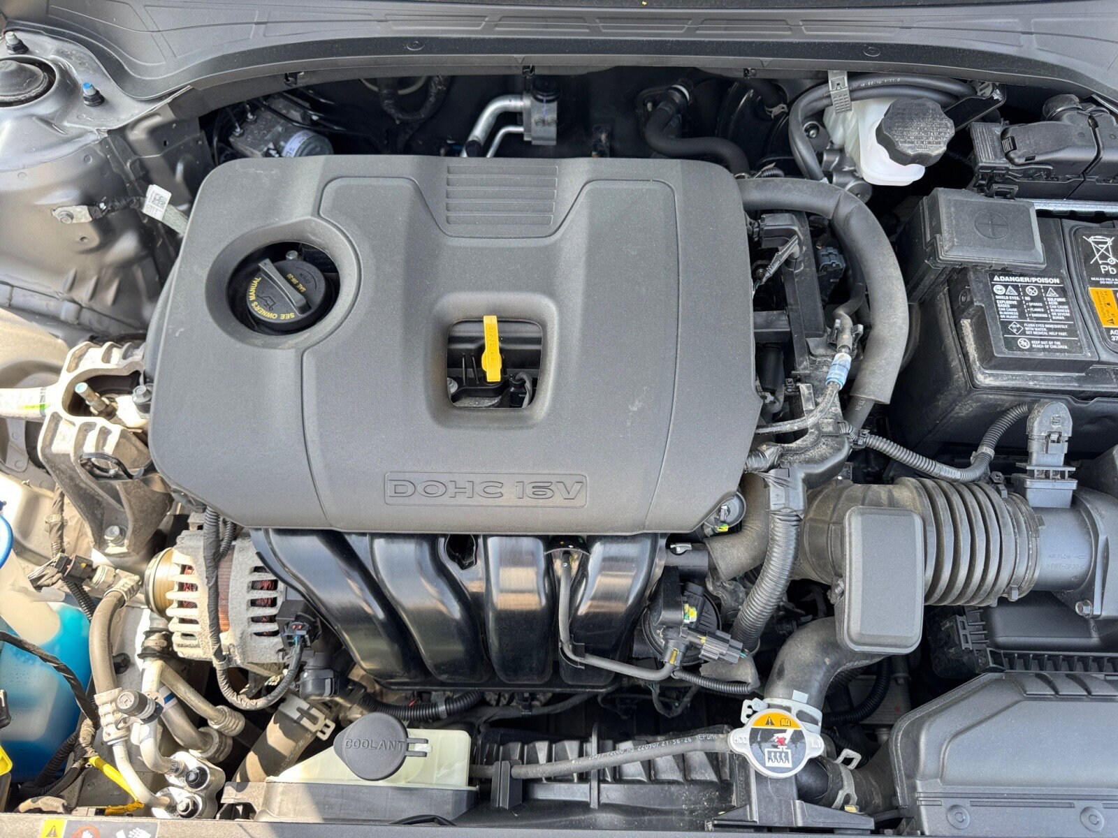 Vehicle image 12 of 28