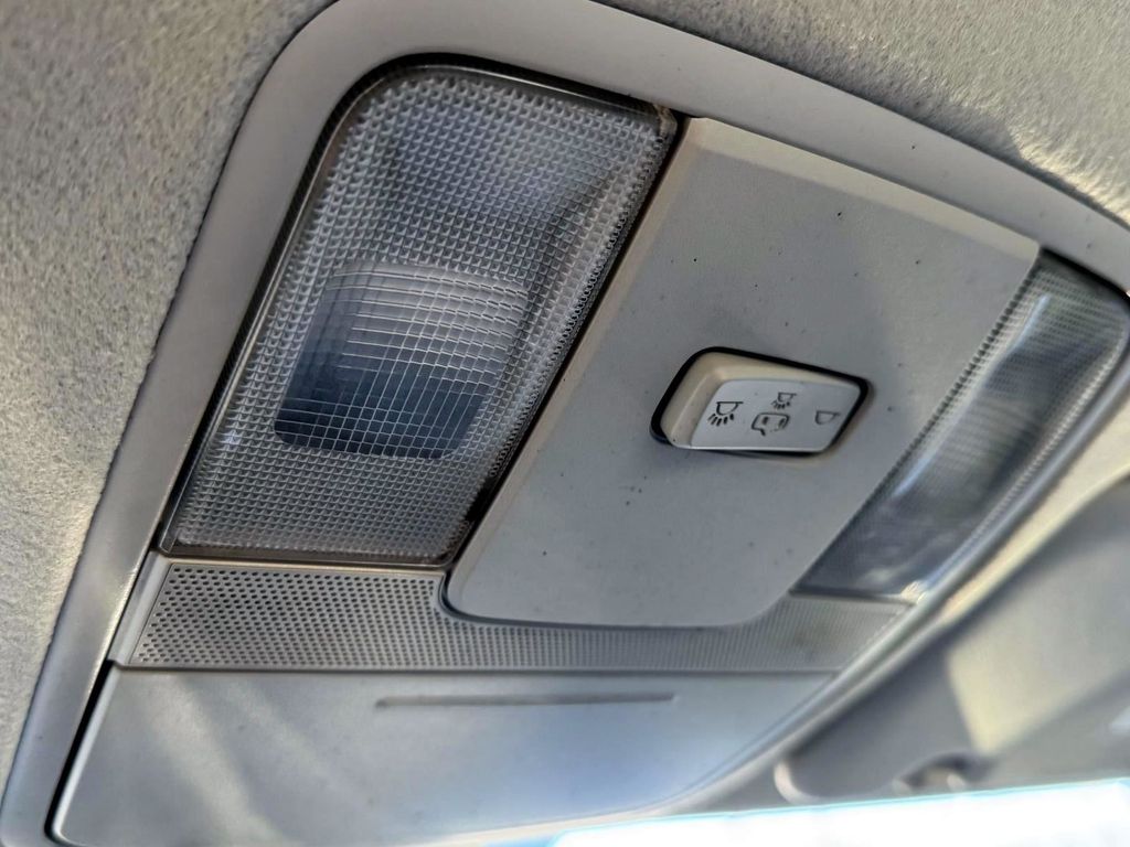 2023 Kia Forte LXS Image 24 of 30