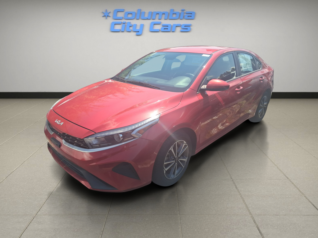2023 Kia Forte LXS Image 1 of 21