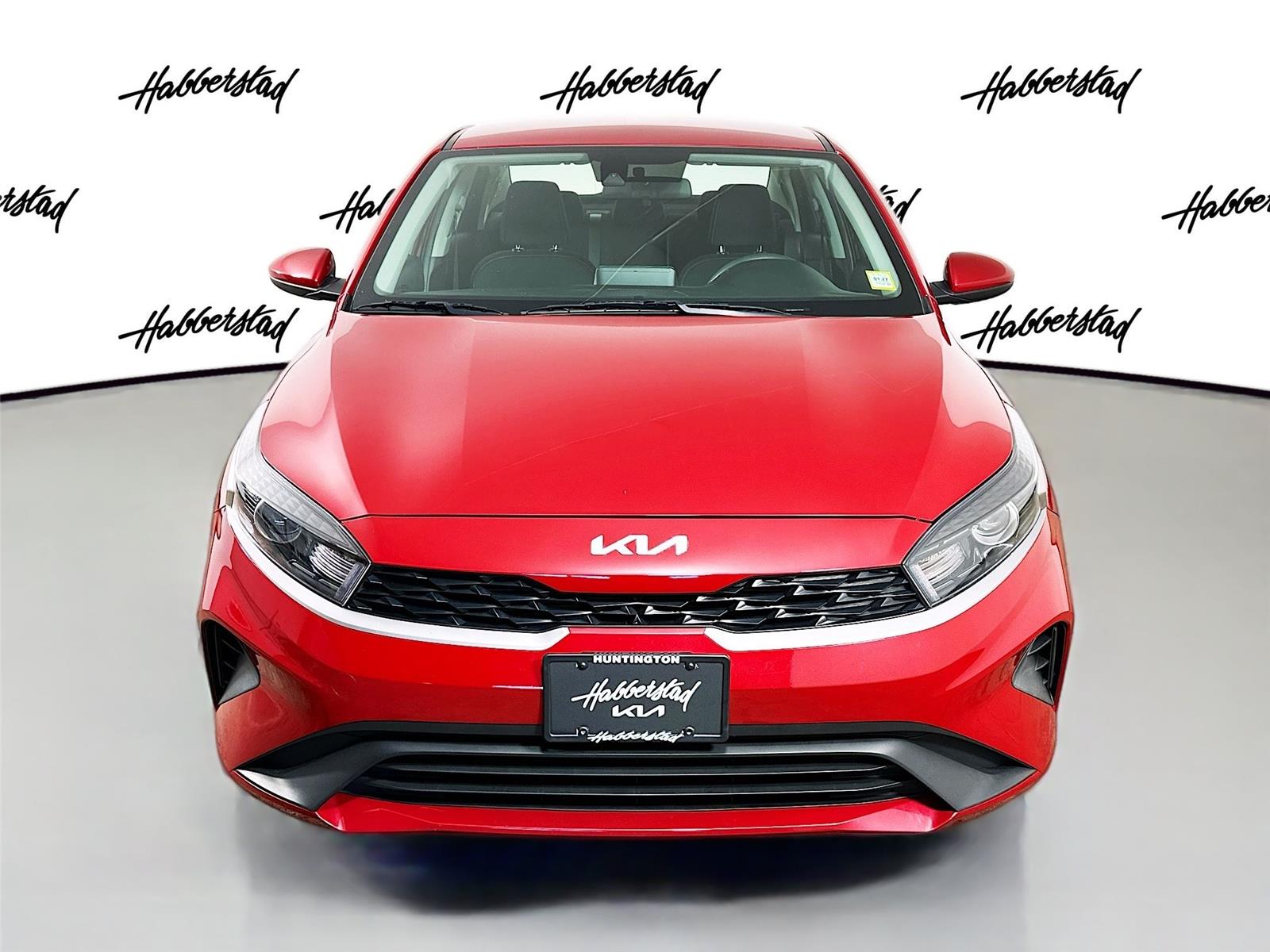 2023 Kia Forte LXS Image 4 of 34