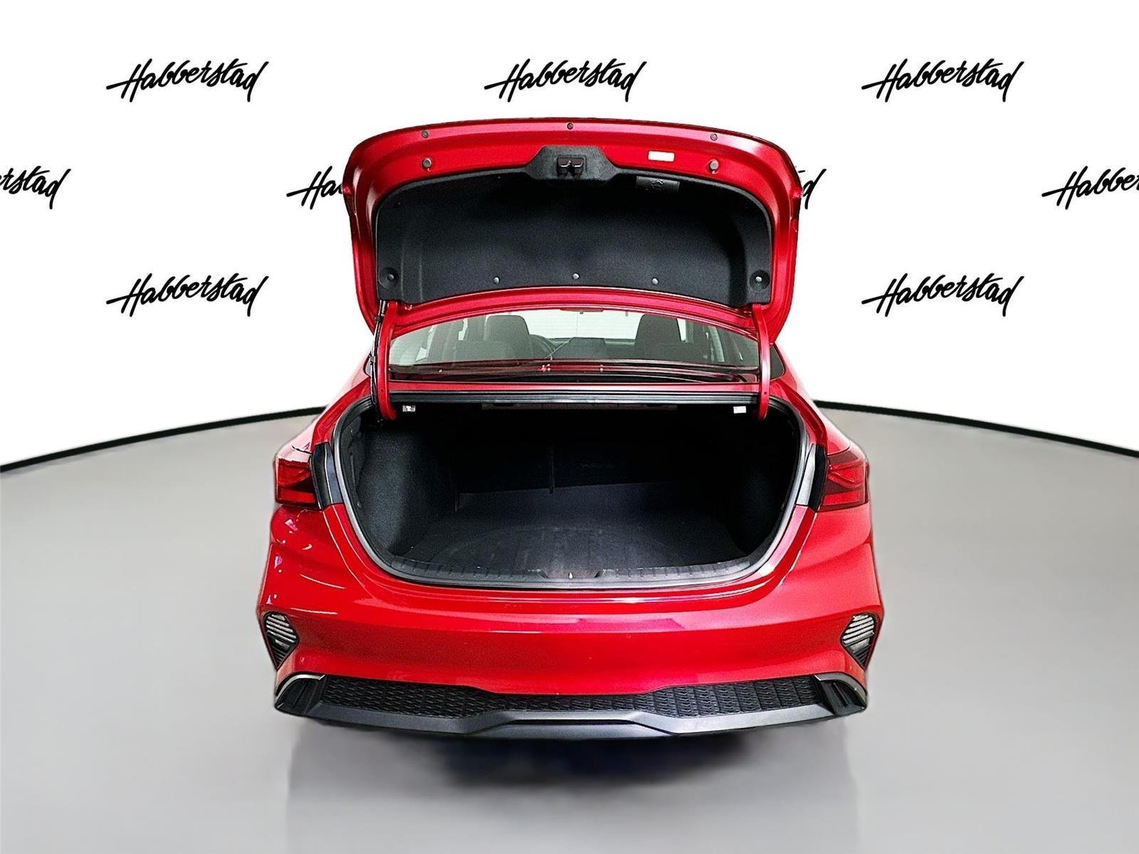 2023 Kia Forte LXS Image 30 of 34