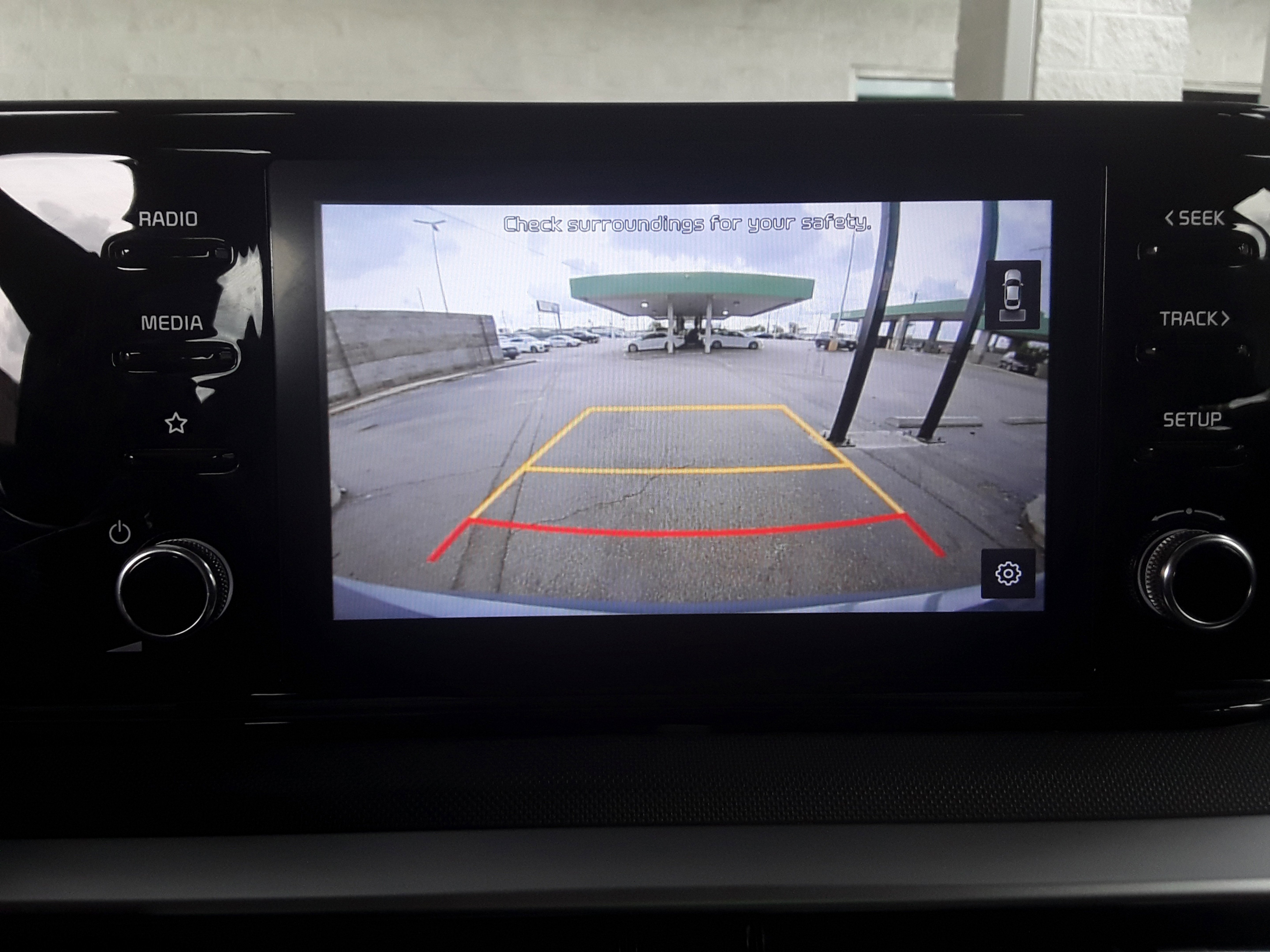 Vehicle image 13 of 14