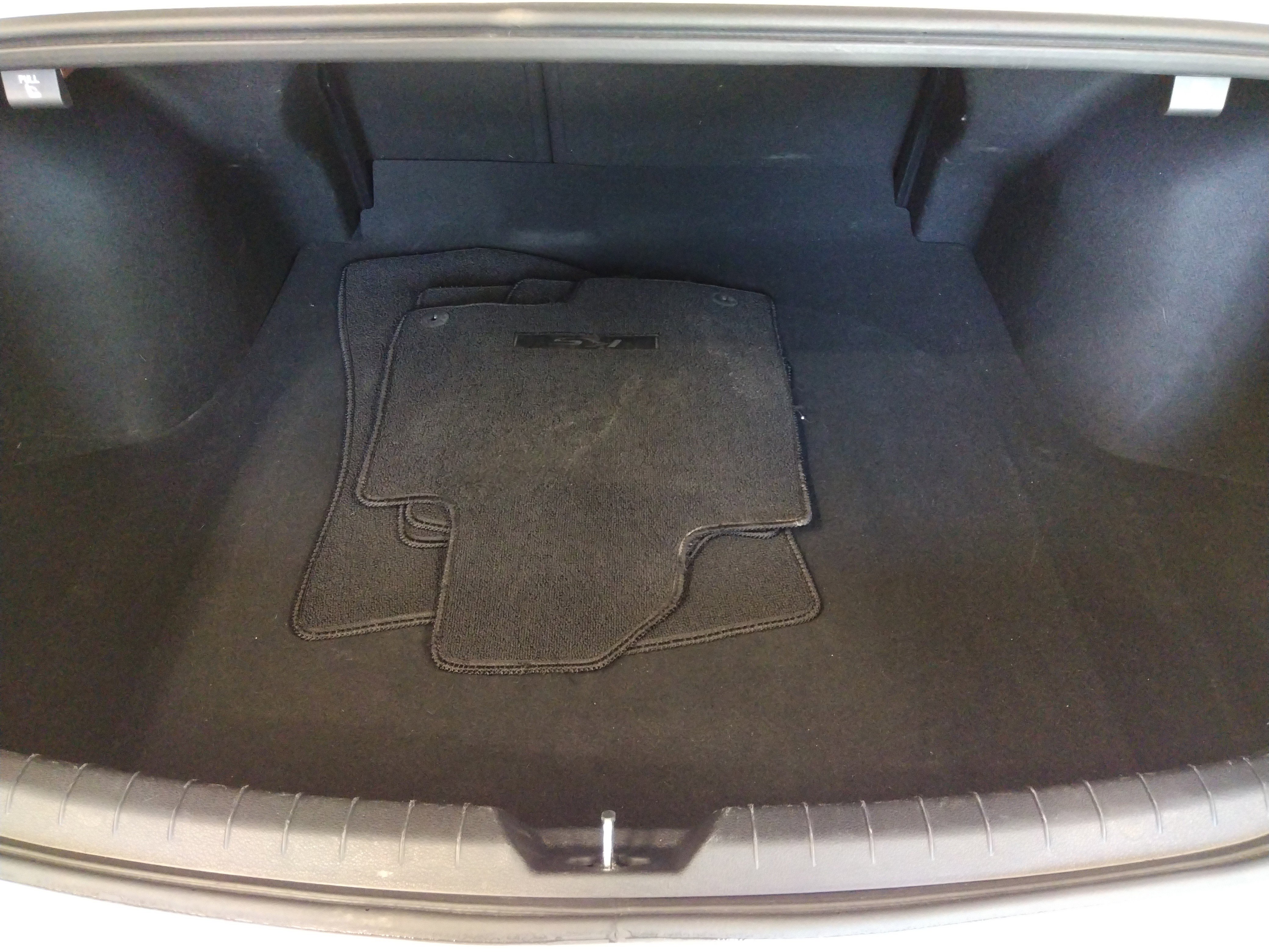 Vehicle image 5 of 22