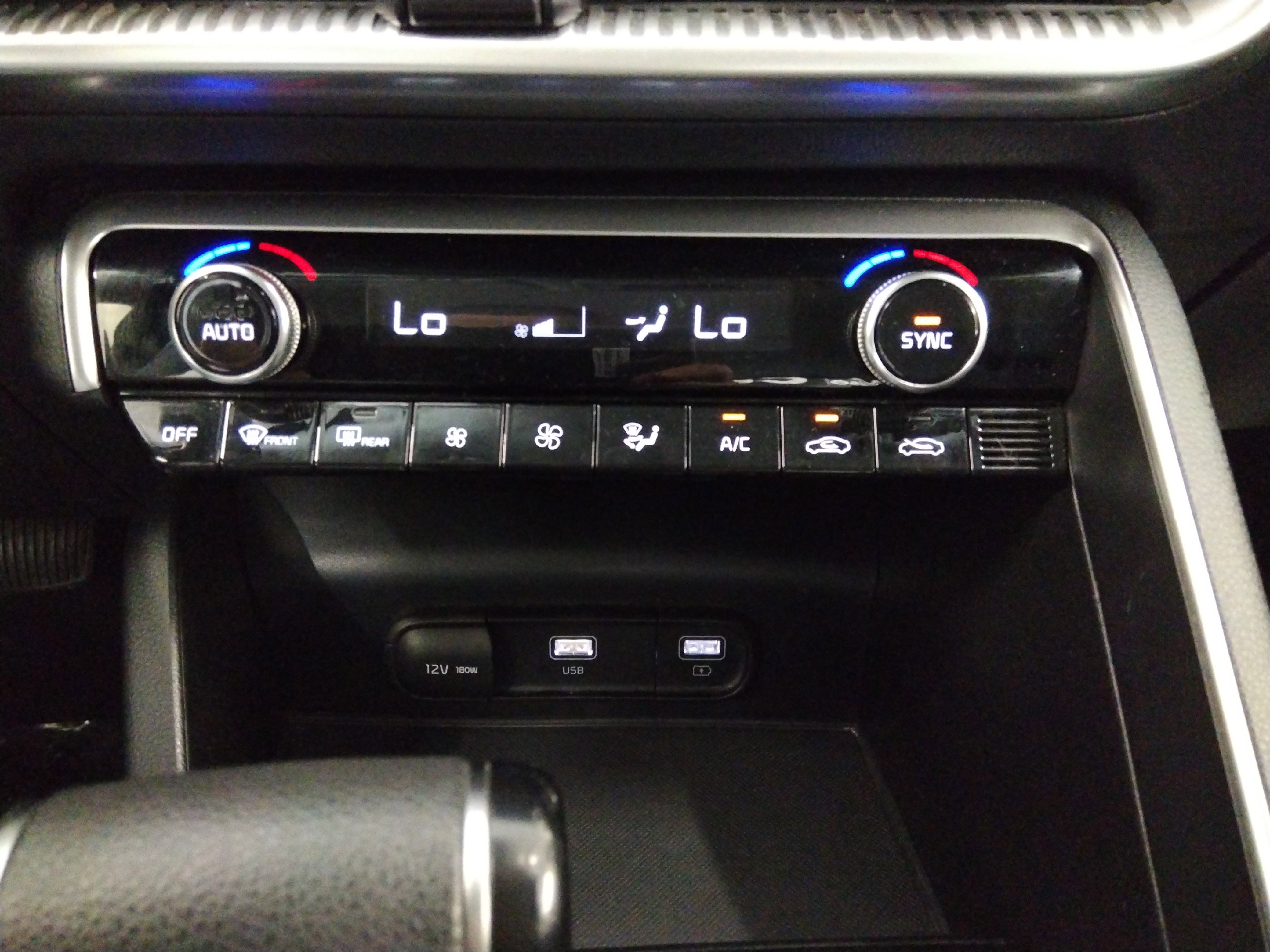 Vehicle image 15 of 22