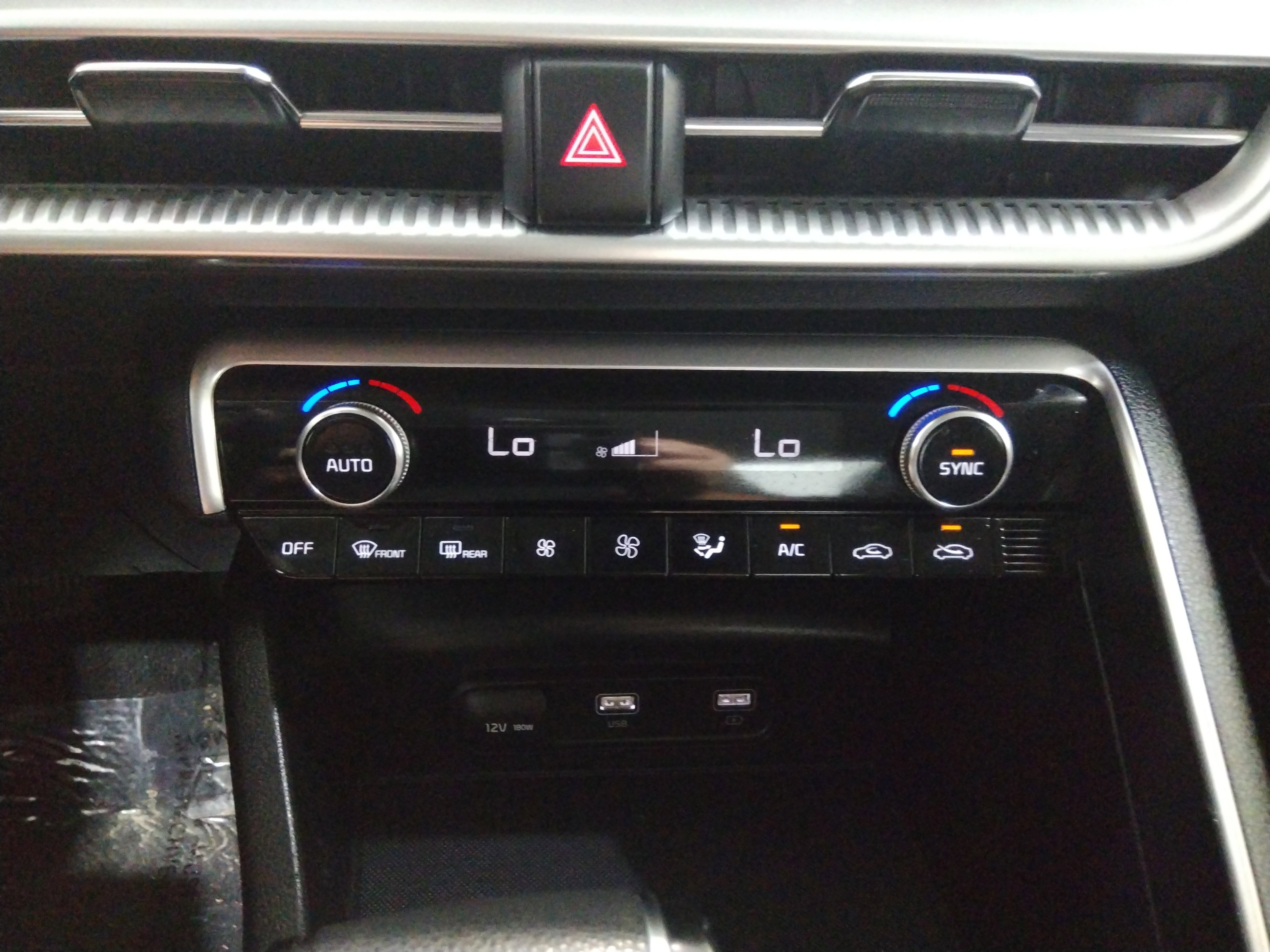 Vehicle image 16 of 23