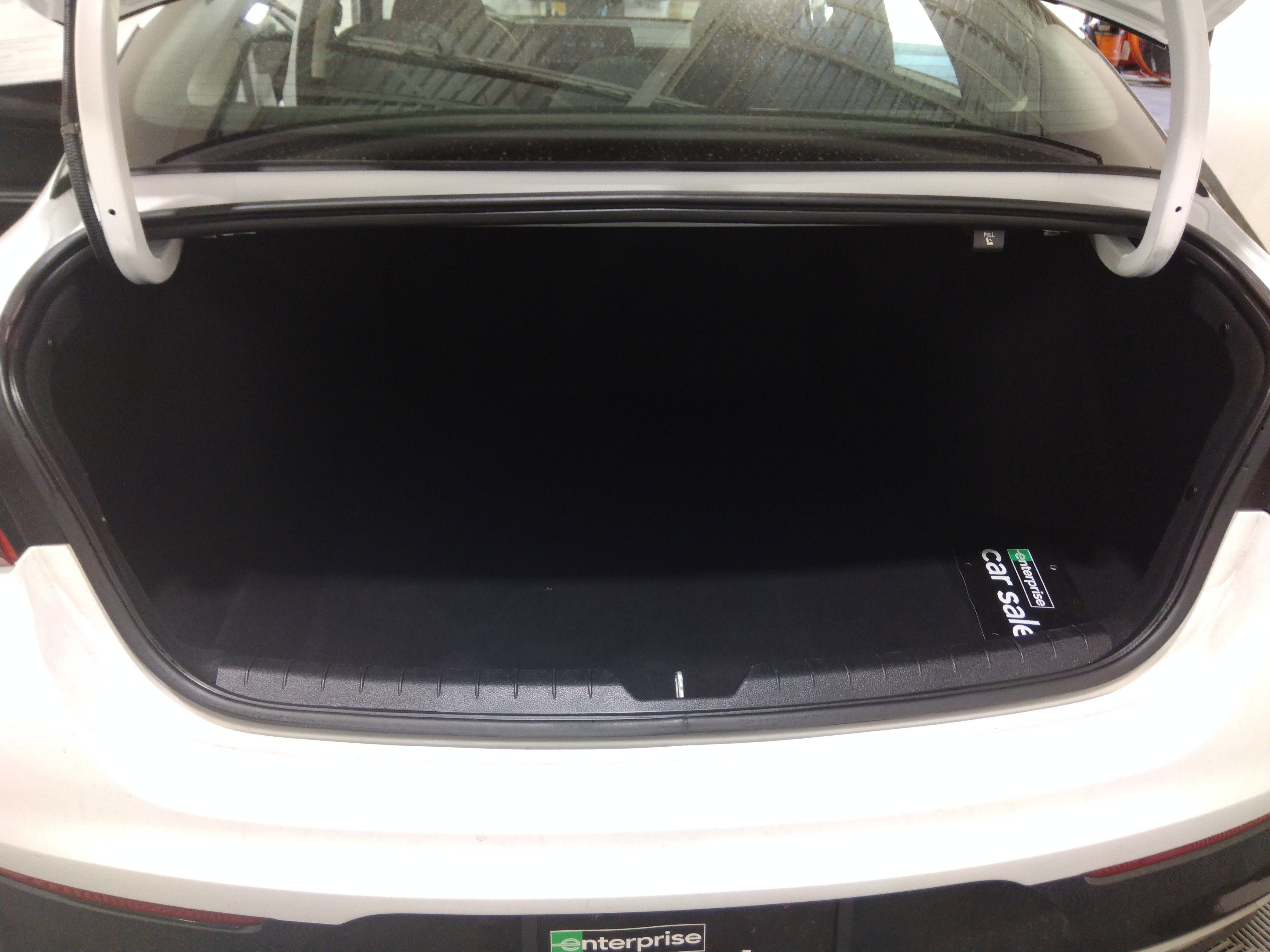 Vehicle image 5 of 23