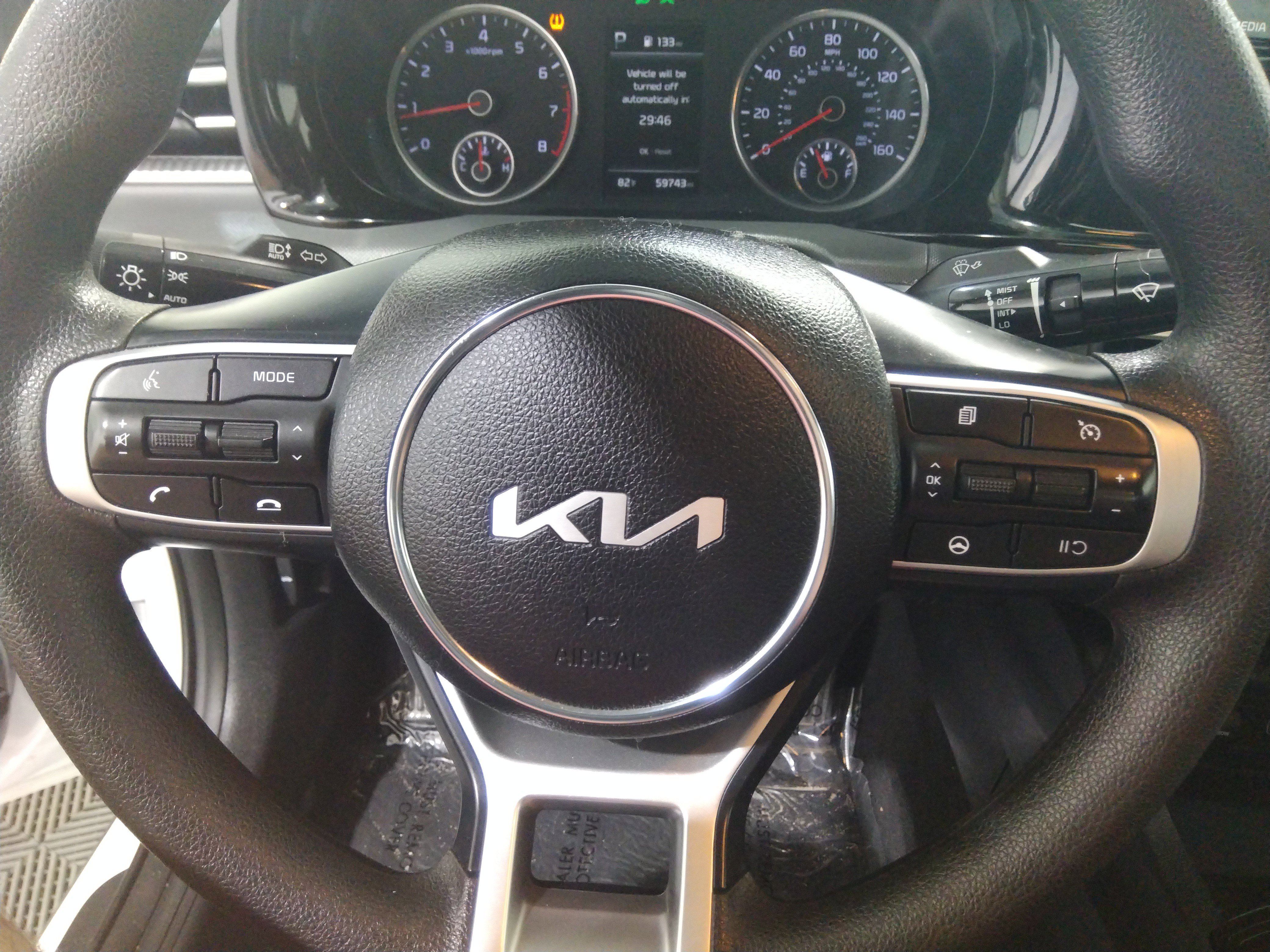 Vehicle image 19 of 23