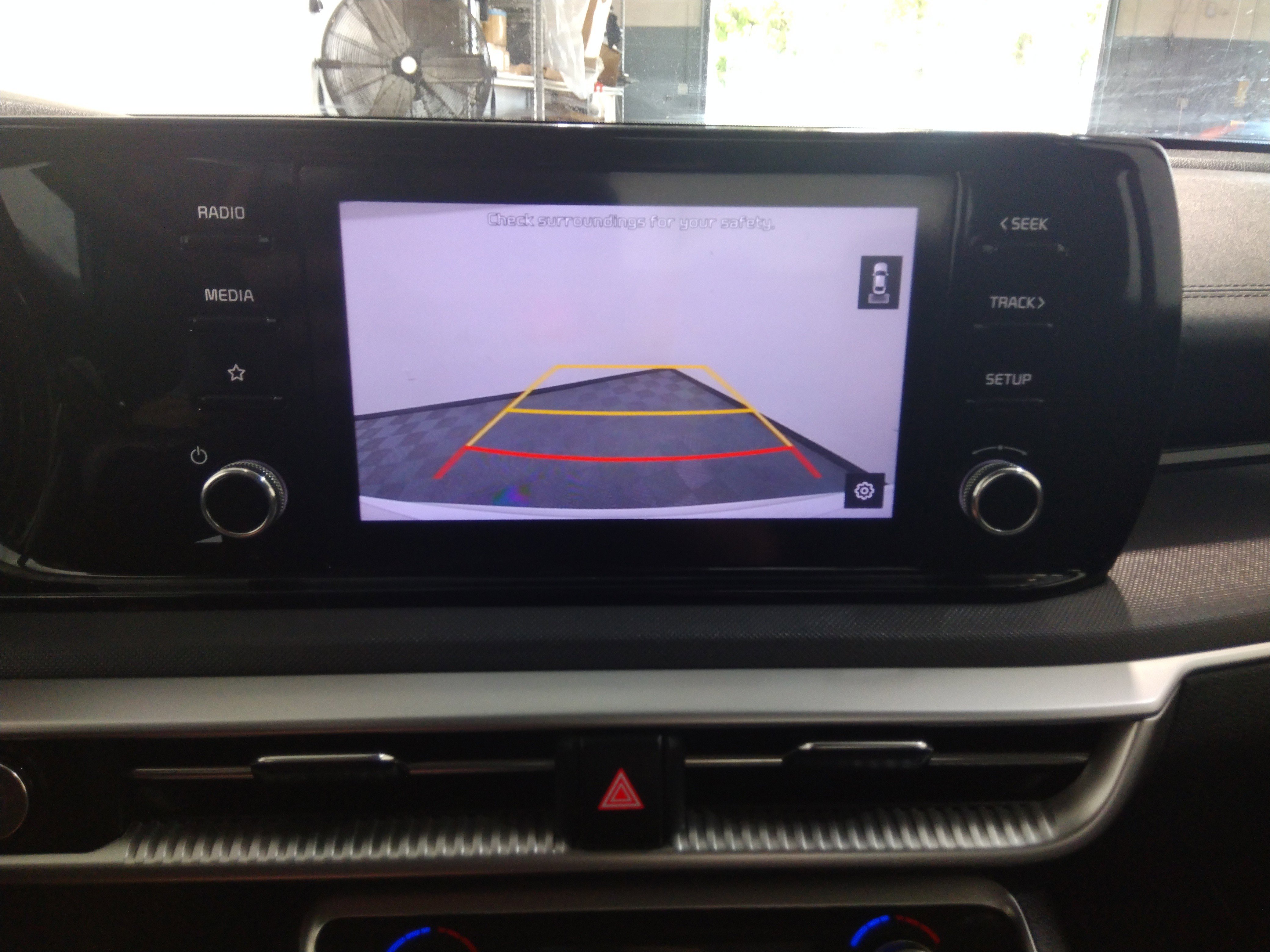 Vehicle image 15 of 23