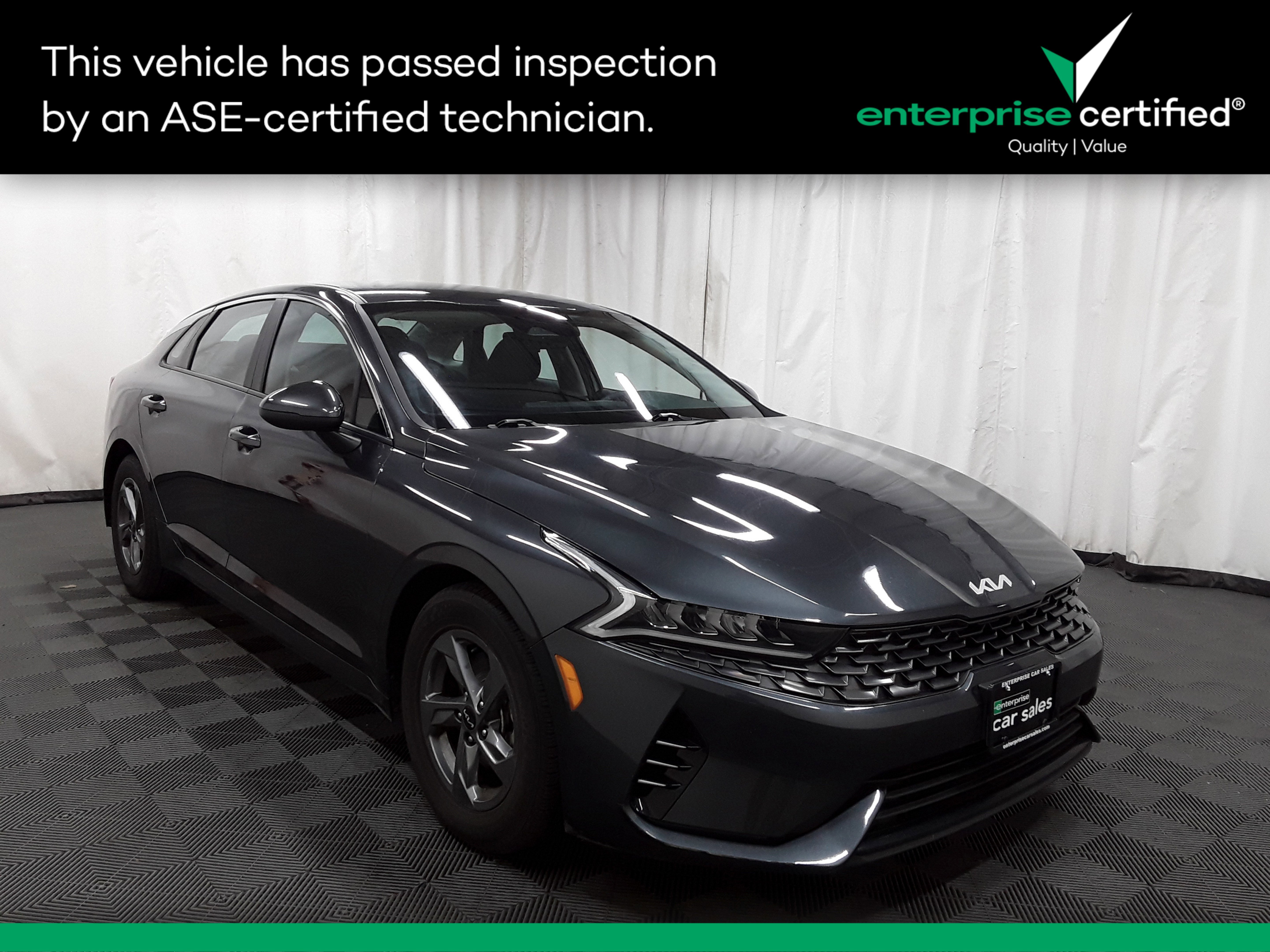 Vehicle image 3 of 23
