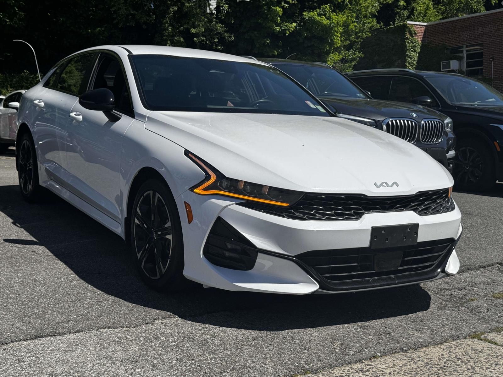 2023 Kia K5 GT-Line Image 3 of 27