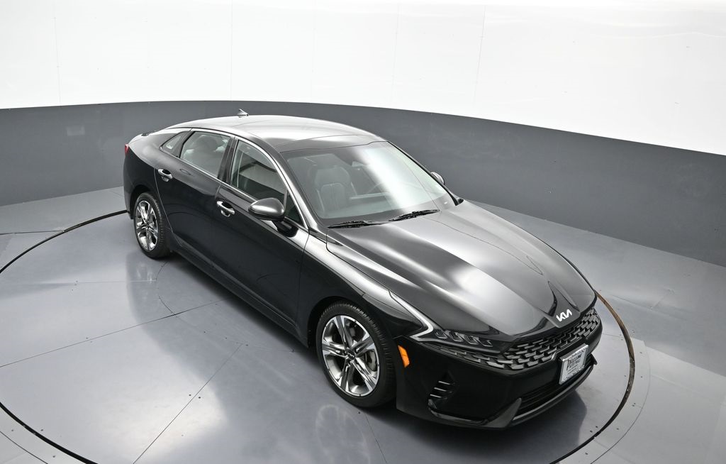 Vehicle image 11 of 49