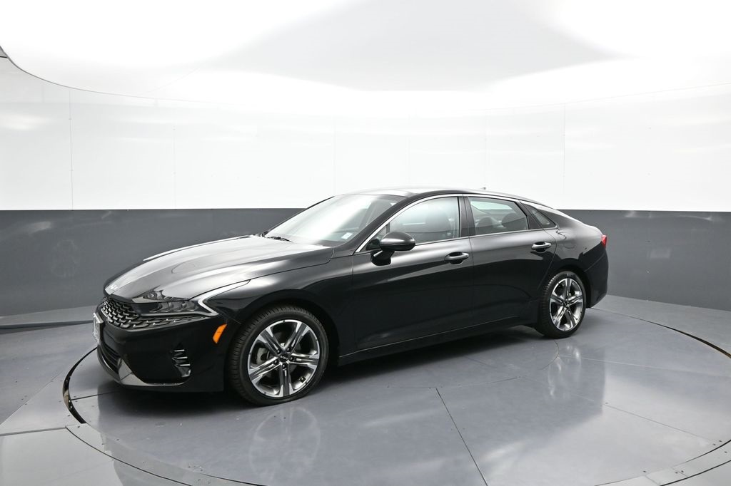 Vehicle image 4 of 49