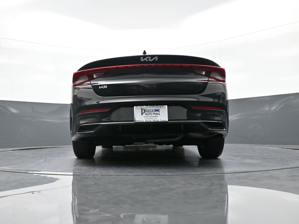 Vehicle image 20 of 49