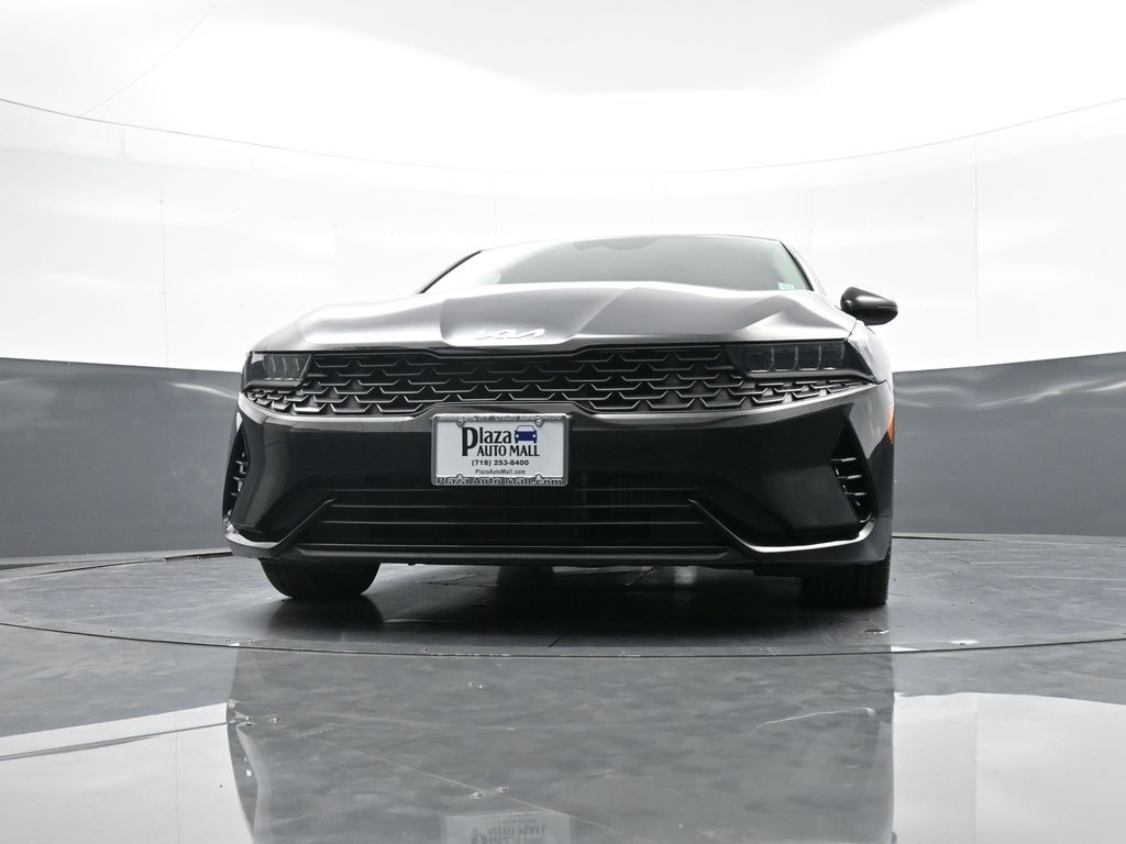 Vehicle image 5 of 49