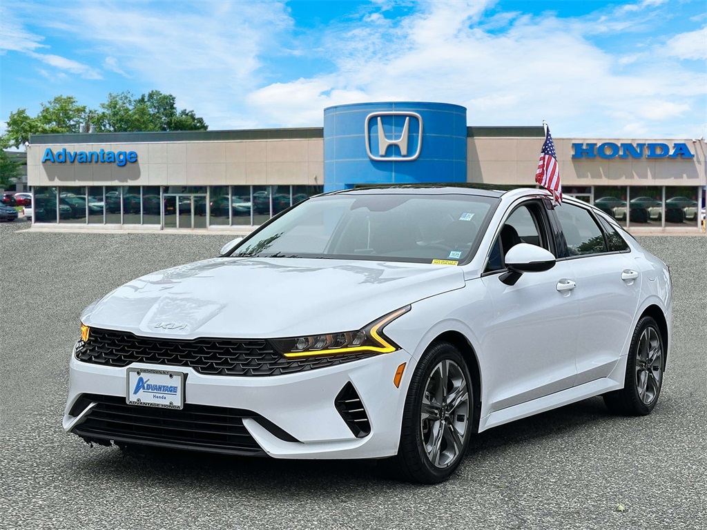 Vehicle image 1 of 33