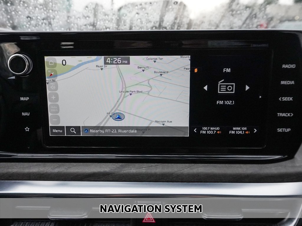 Vehicle image 36 of 65