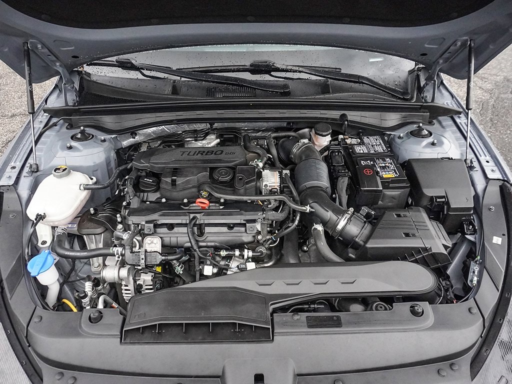 Vehicle image 14 of 65