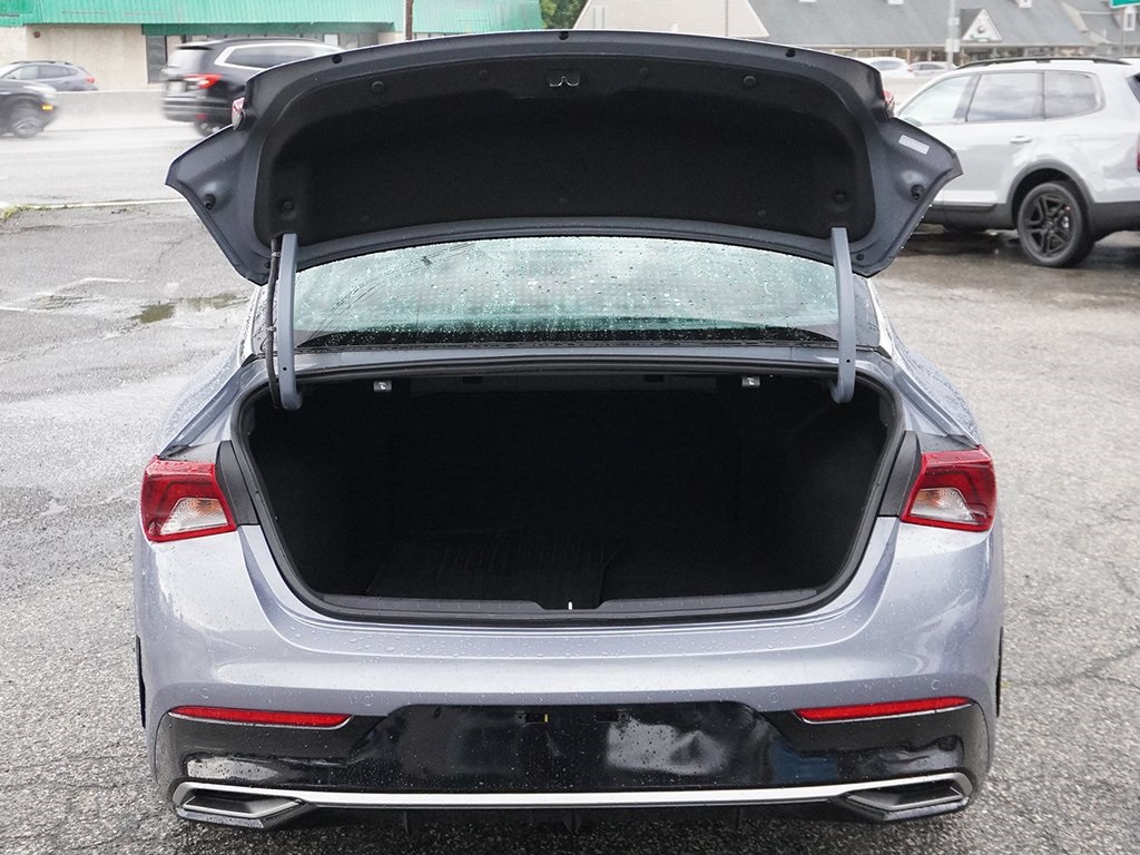 Vehicle image 16 of 65